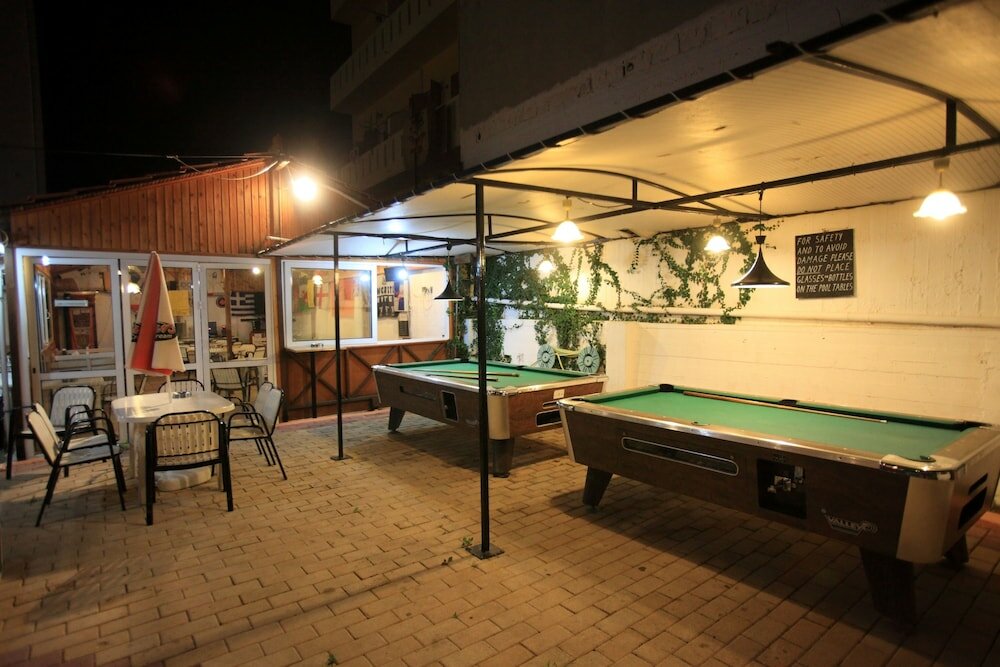 Фото Happy Days Studios