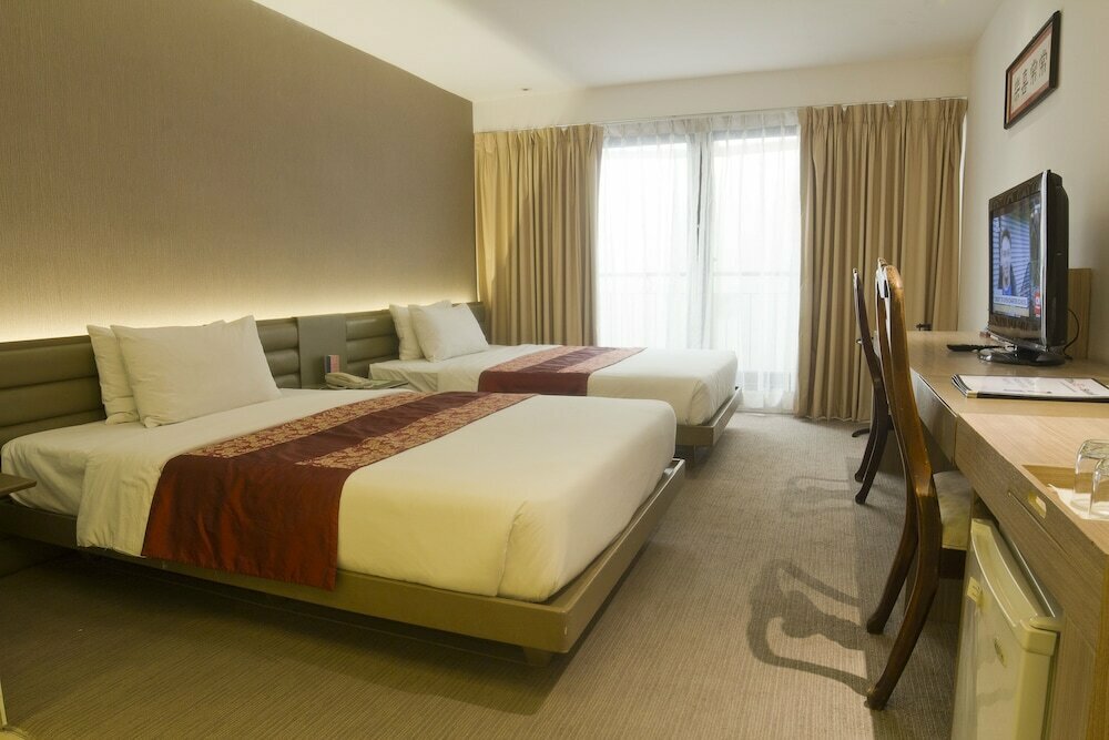 Hotel The E-Hotel Makati, Earth, photo