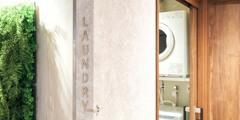 Фото Lacer Okinawa Naha Tomariport