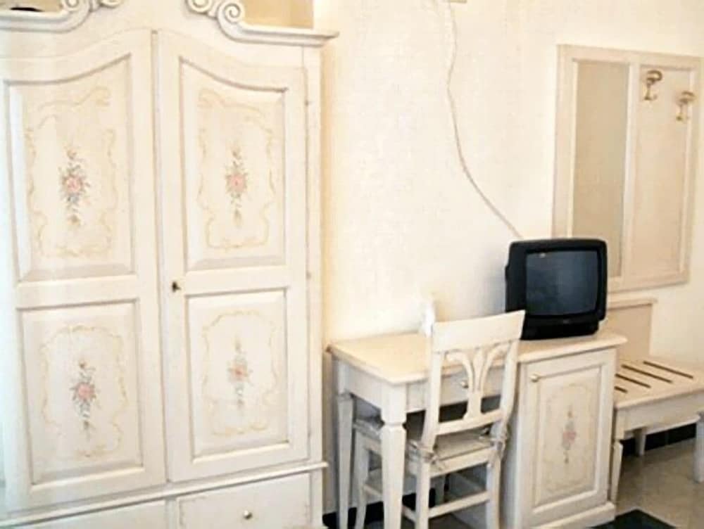 Фото Hotel Cambridge