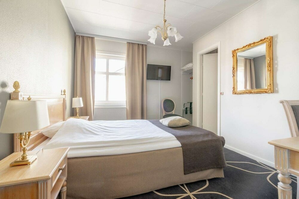 Фото Hotel Dania