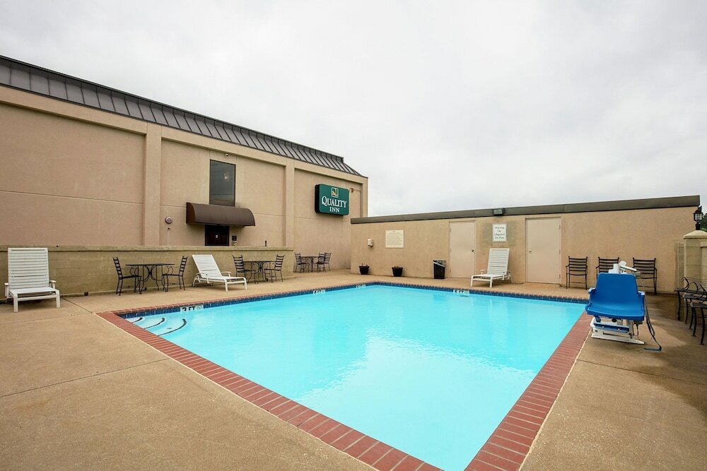 Фото Quality Inn Holly Springs South