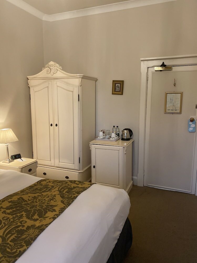 Фото Langtry Manor Hotel