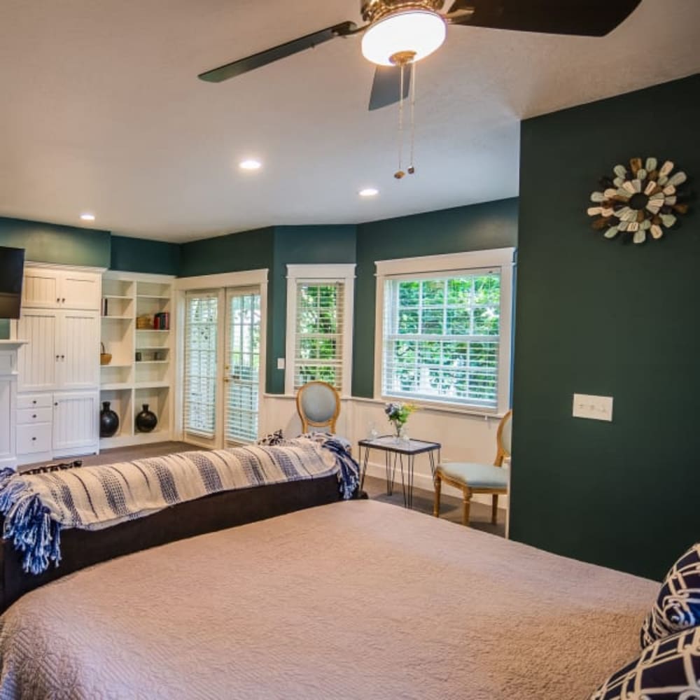 Фото Campbell House Inn