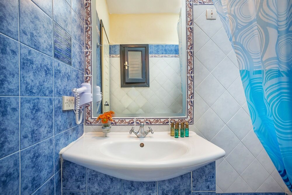 Фото Atrium Hotel