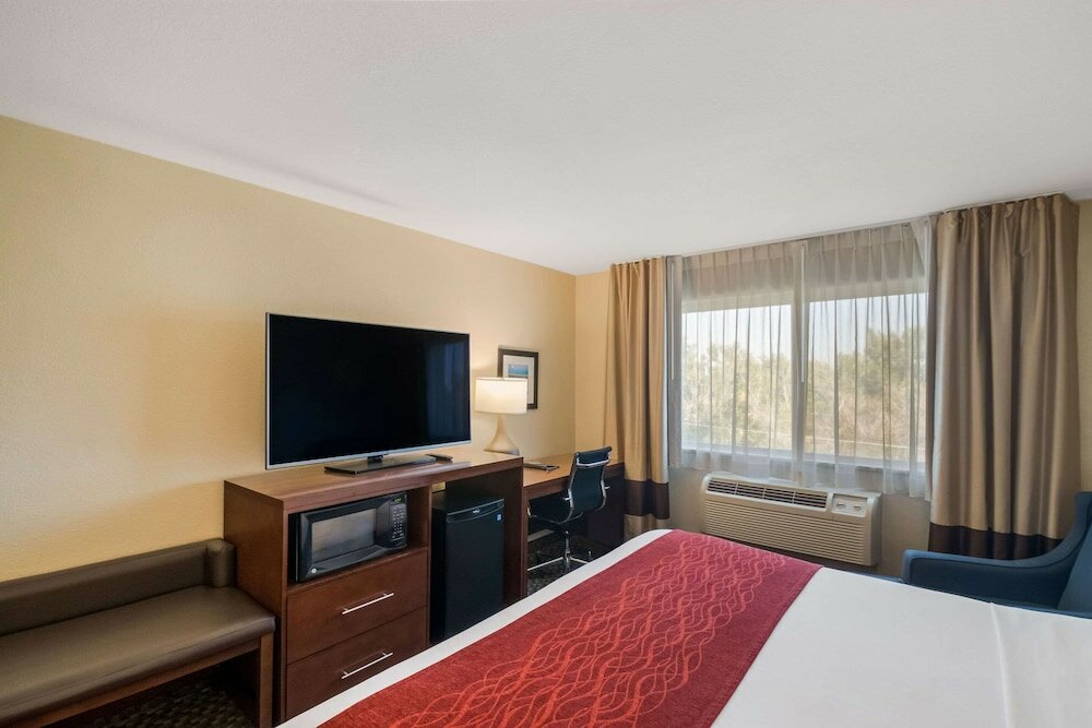 Фото Comfort Inn Fort Morgan