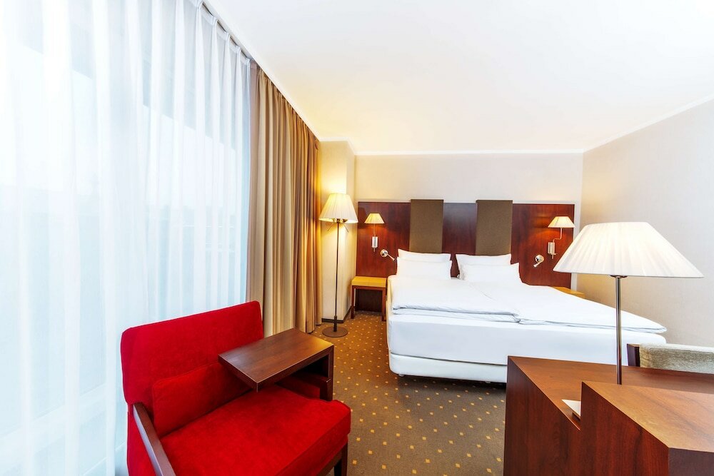 Фото Nh Budapest City