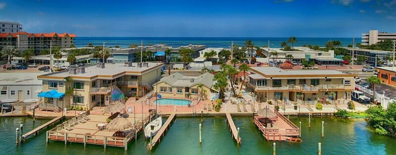 Гостиница Bayview Plaza Waterfront Resort в Сент-Питерсберге