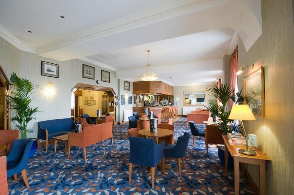 Фото The Royal Beach Hotel