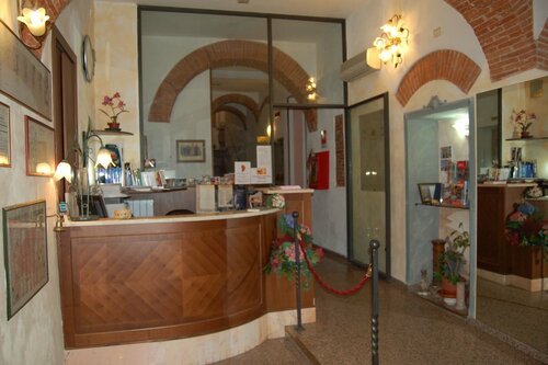 Гостиница Hotel Leonardo в Пизе
