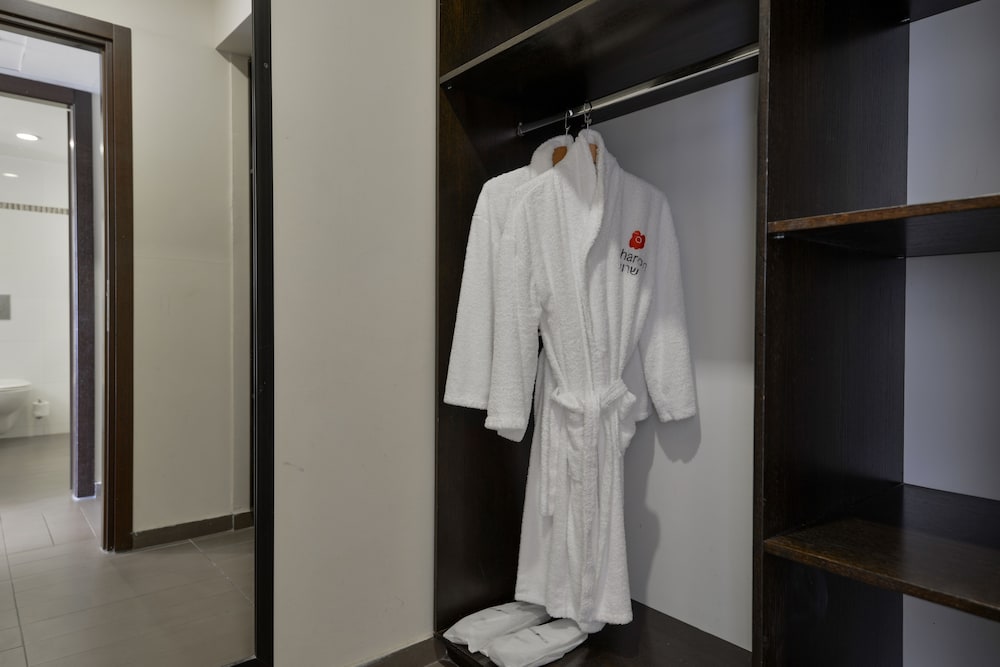 Фото Sharon Hotel Herzliya