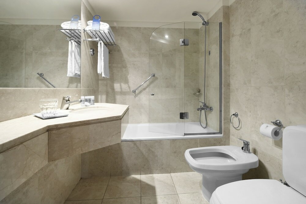 Фото Cyan Americas Towers Hotel