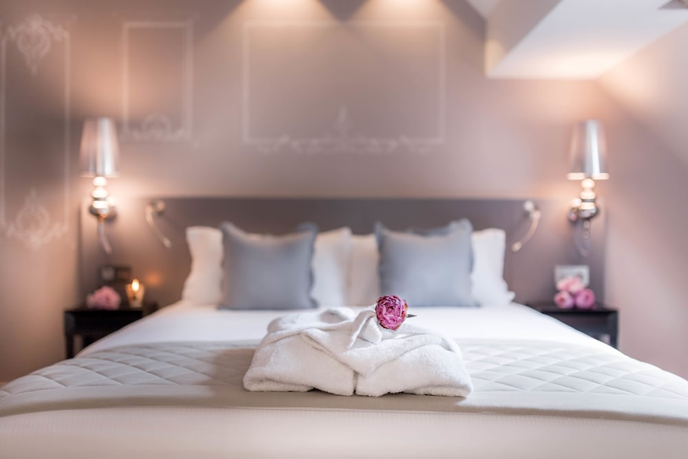 Фото Nh Collection Paris Ponthieu Champs-Élysées