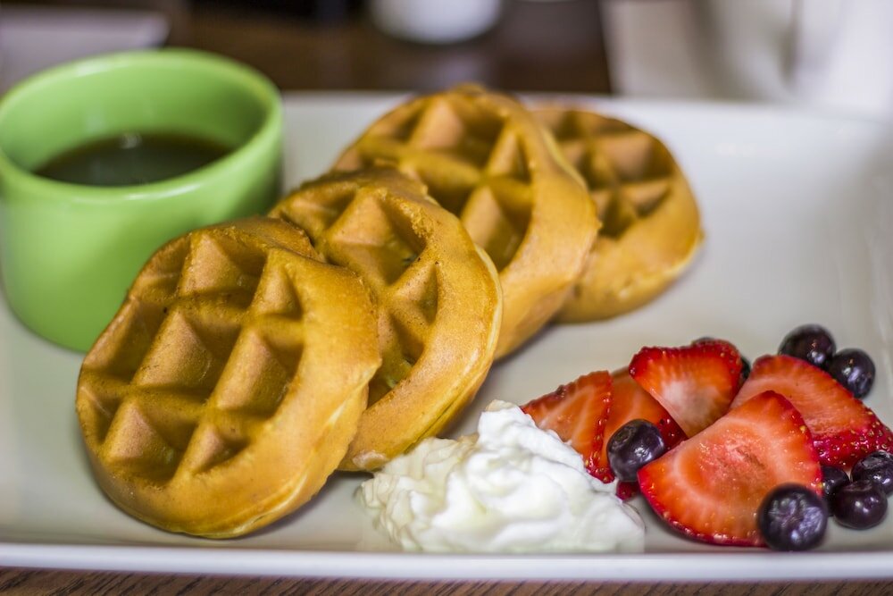 Фото Holiday Inn & Suites Across From Universal Orlando