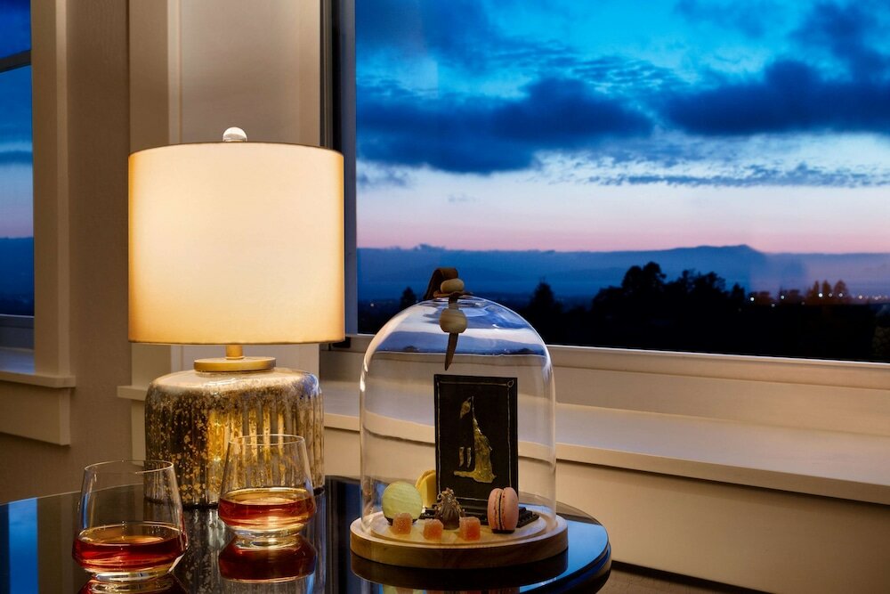 Фото Claremont Club & SPA - A Fairmont Hotel