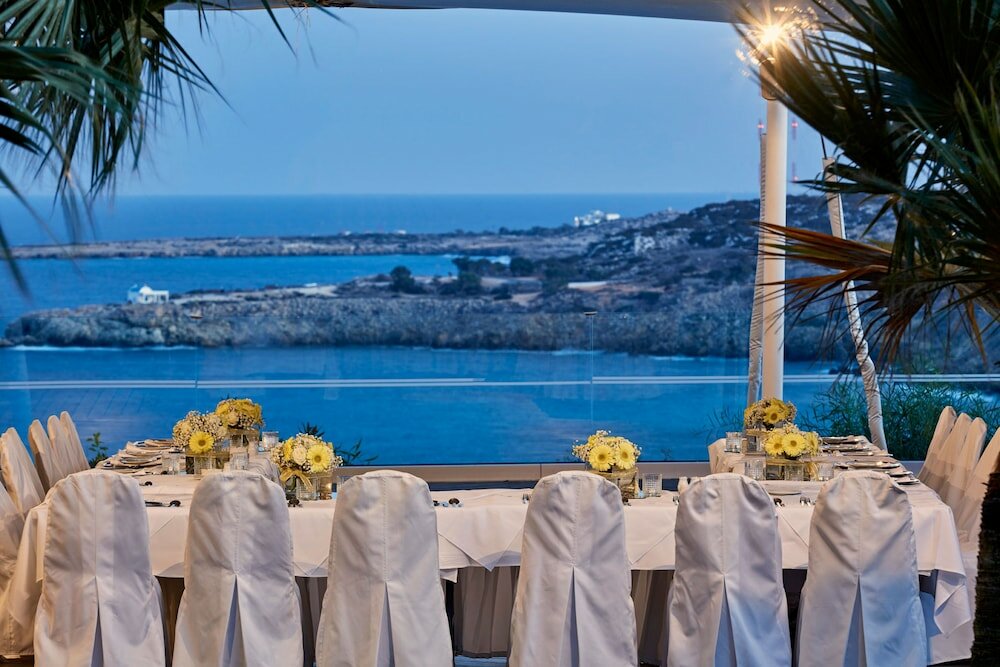 Фото Grecian Park Hotel