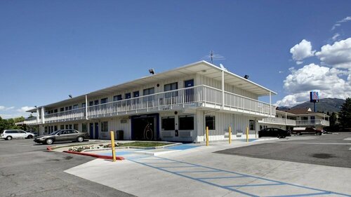 Гостиница Super 8 by Wyndham Woods Cross/Salt Lake City North в Вудс Кроссе