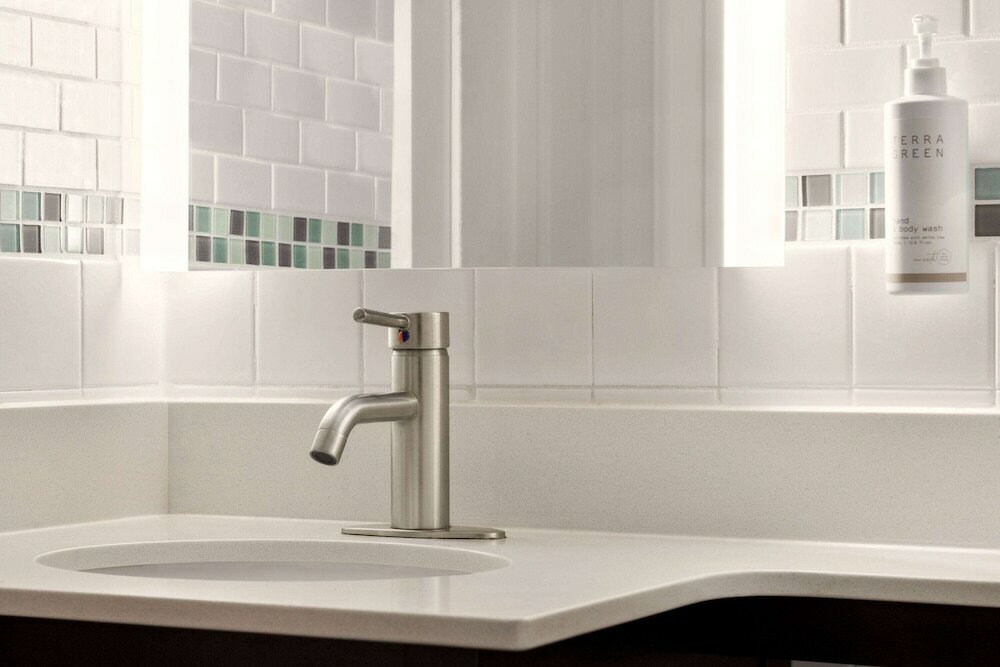 Фото Days Inn by Wyndham Ocean City Oceanfront