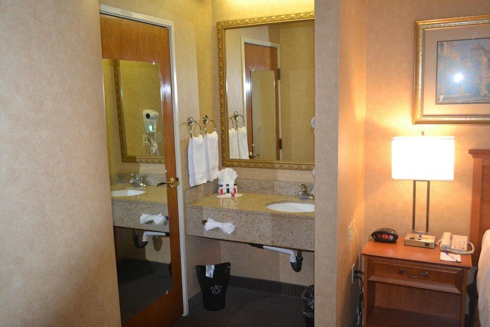 Фото Baymont by Wyndham Barstow Historic Route 66