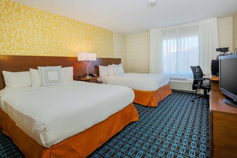 Гостиница Fairfield Inn and Suites by Marriott Las Vegas South