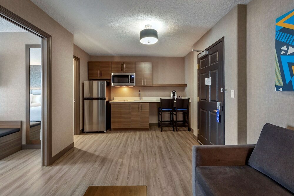 Фото Best Western Plus West Edmonton