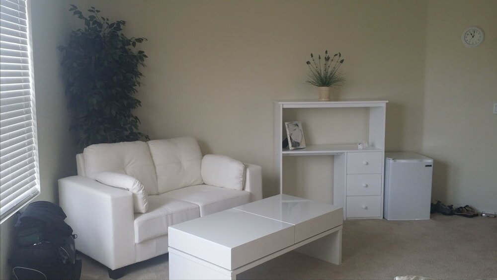 Фото Happy Valley House