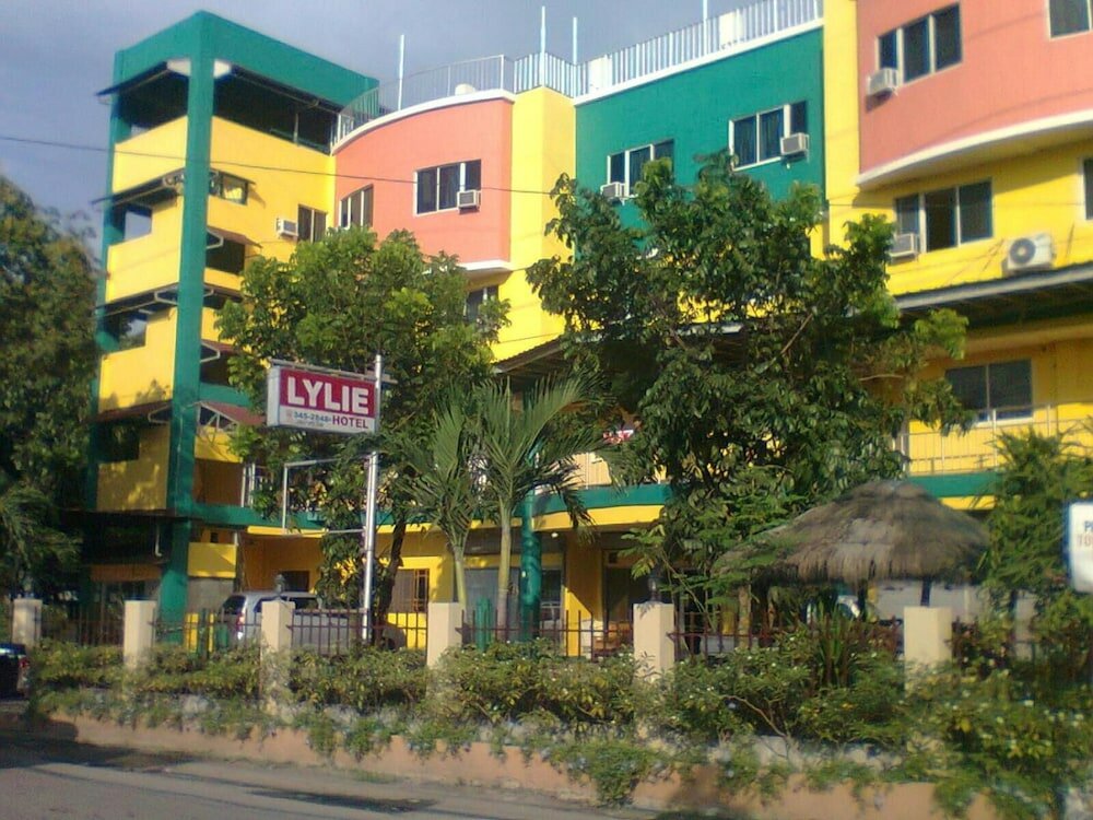 Фото Lylie Hotel