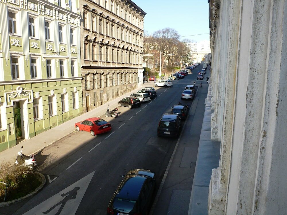 Фото Flatprovider Comfort Eduard Apartment