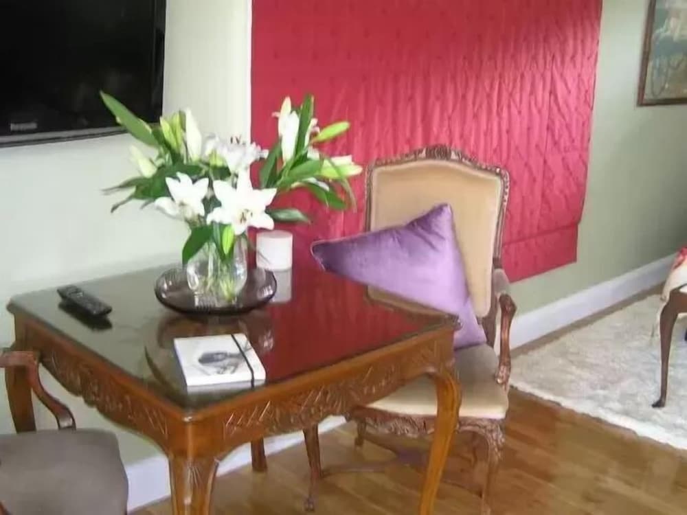 Фото Gooromon Park Cottages