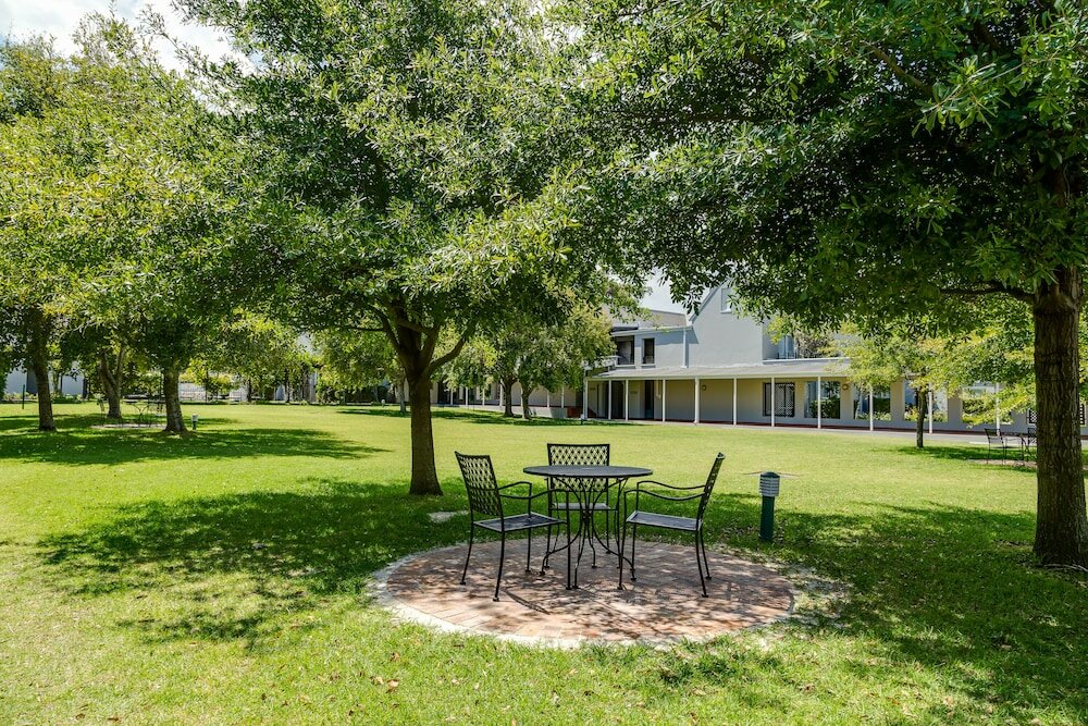 Фото Protea Hotel by Marriott Cape Town Mowbray