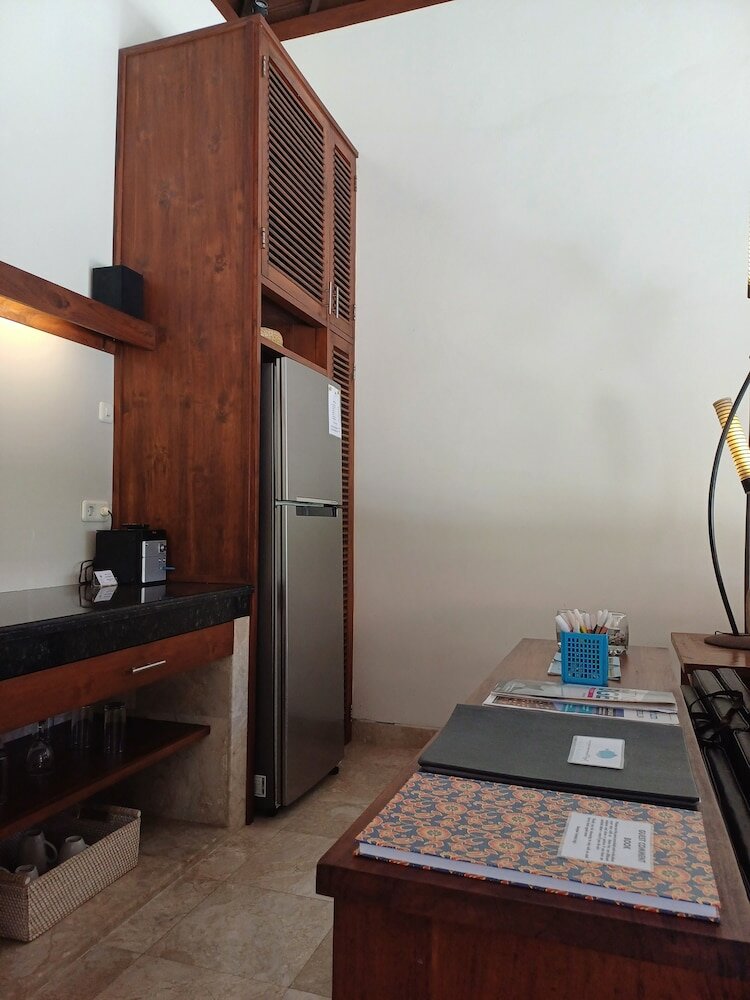 Фото Aloka Bahari Villas