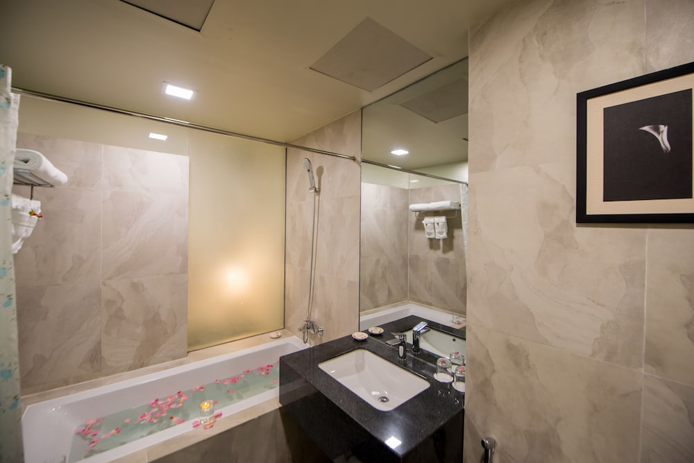 Фото Hotel Parami