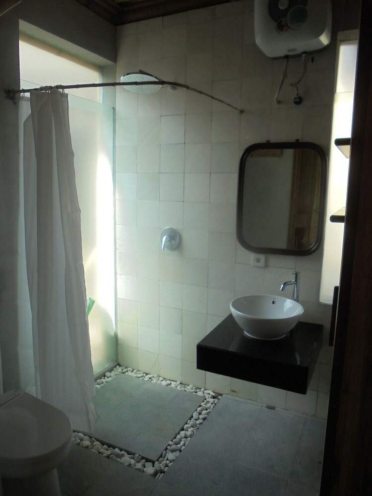 Фото 194778772671