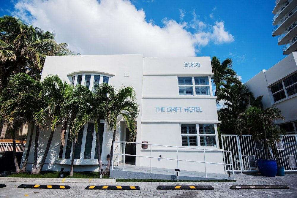 Фото The Drift Hotel