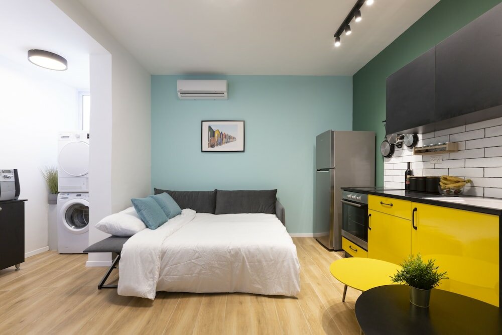 Фото AirTLV Hatikva Apartments