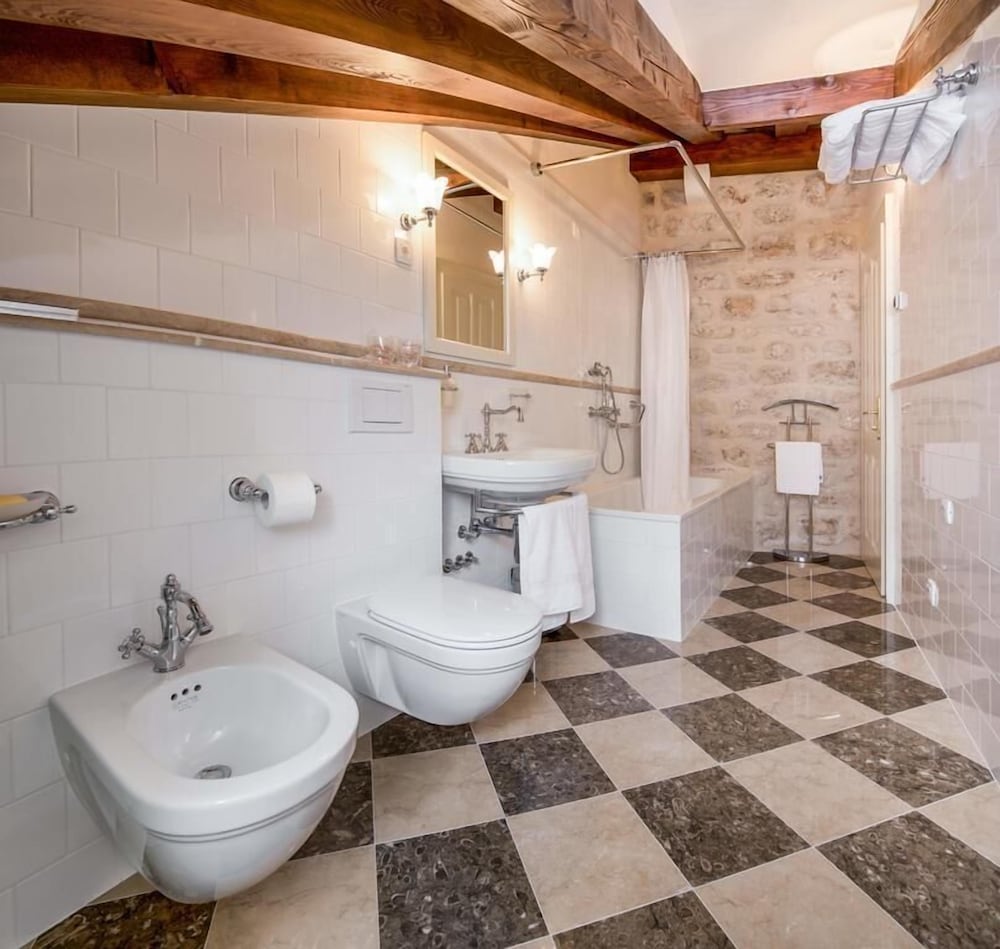 Фото Luxury House Hvar City Center