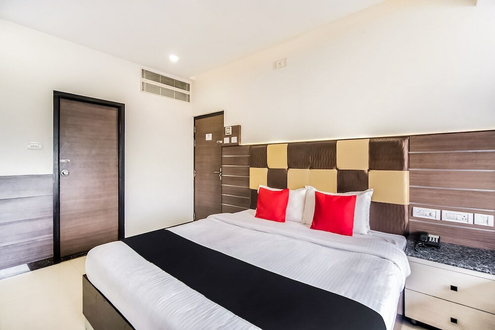 Фото Capital O 995 Saibala Grand