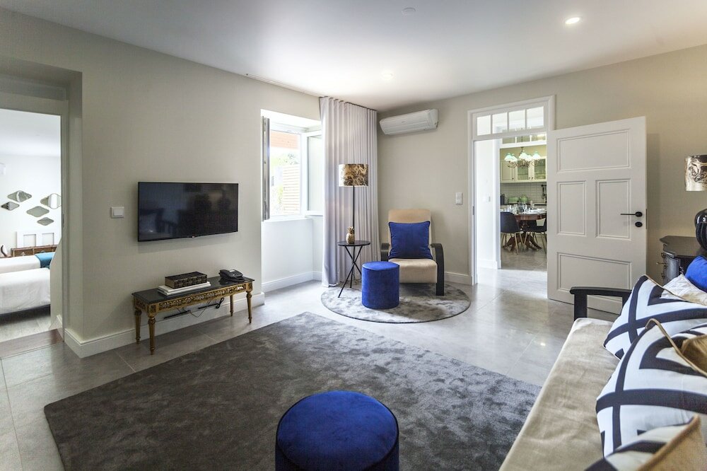 Фото Vintage Charming House 1