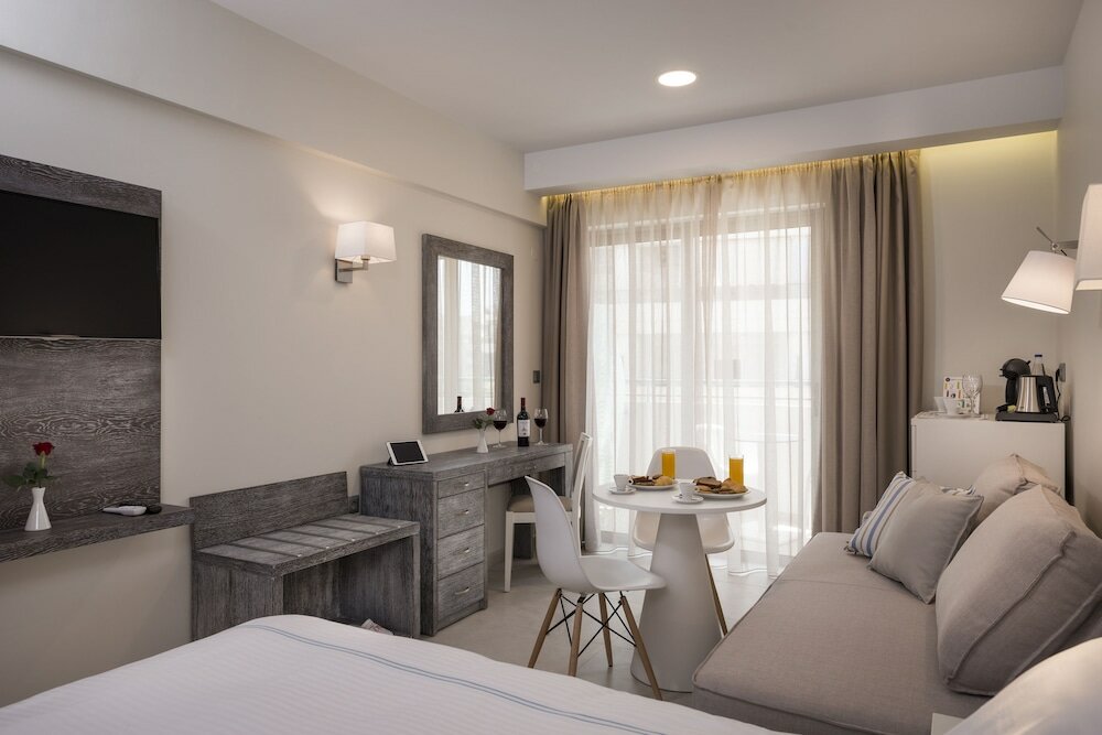 Фото Bio Suites Hotel