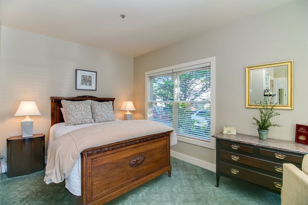 Фото Winchester Inn