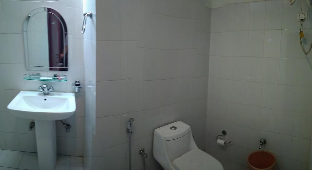 Фото Hotel Saramati