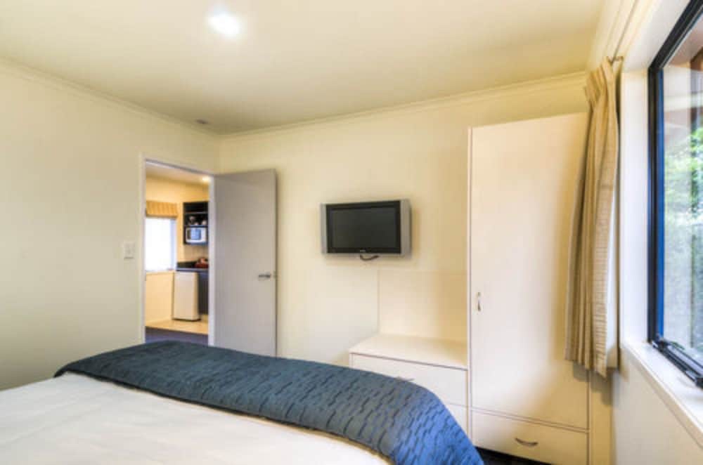 Фото Claremonte Motor Lodge