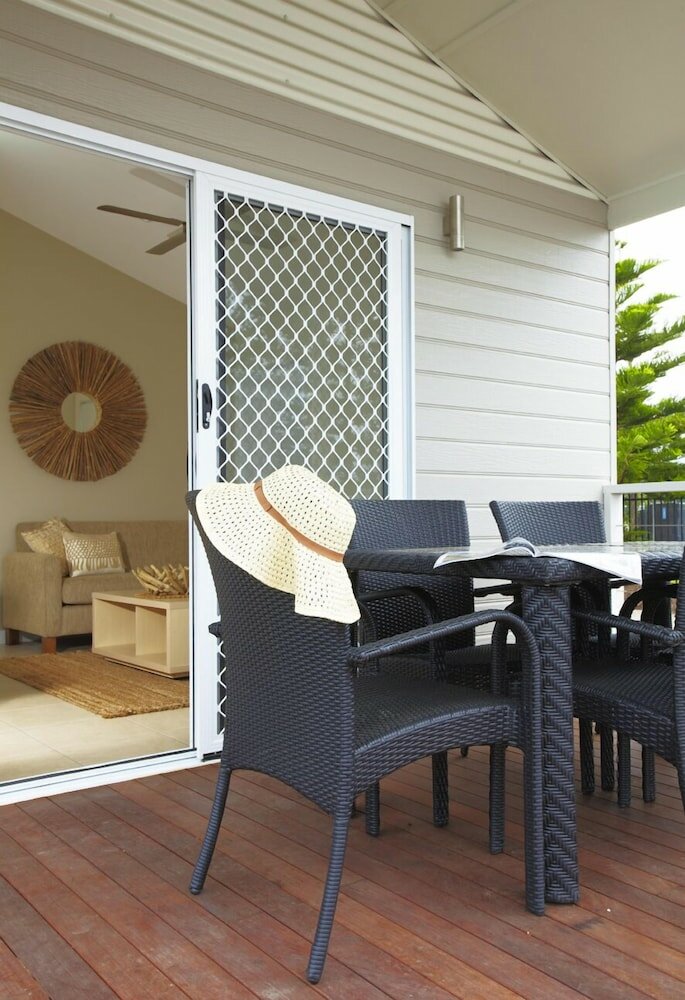 Фото Nrma Stockton Beach Holiday Park