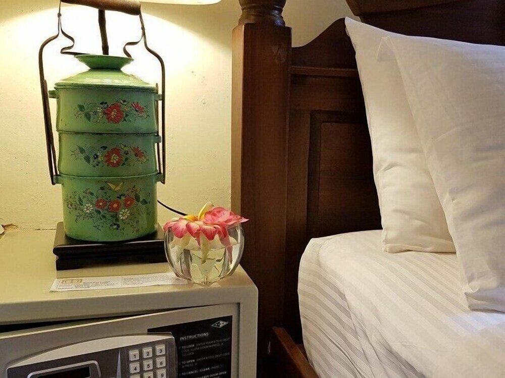 Фото Betel Nut Lodge - Adult Only