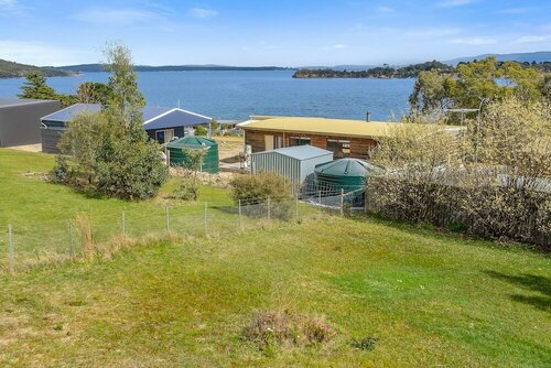 Гостиница Omaroo Cottage Bruny Island