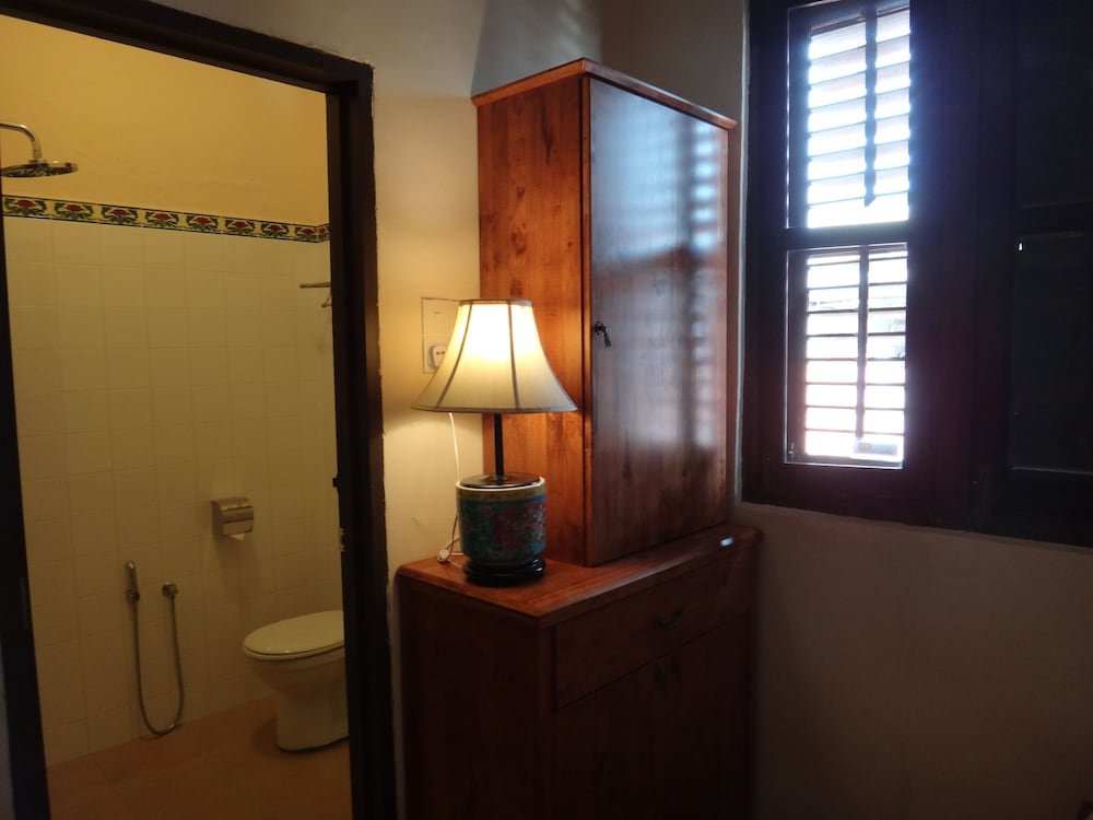 Фото Betel Nut Lodge - Adult Only