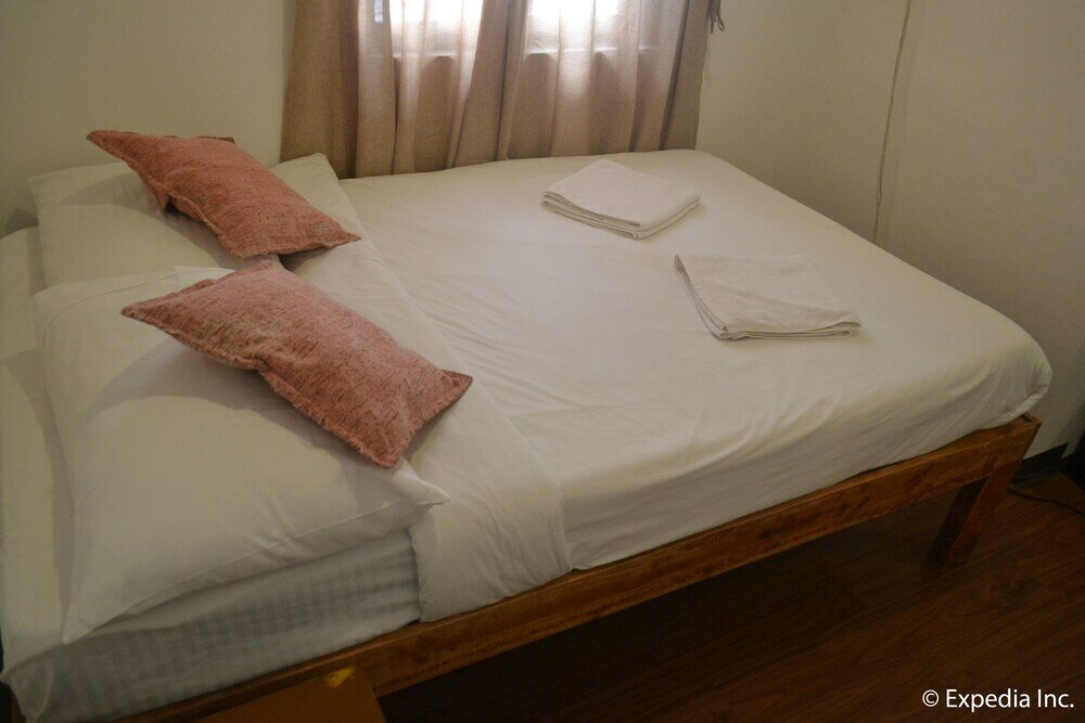 Фото Chateau Beatrice Bed & Breakfast