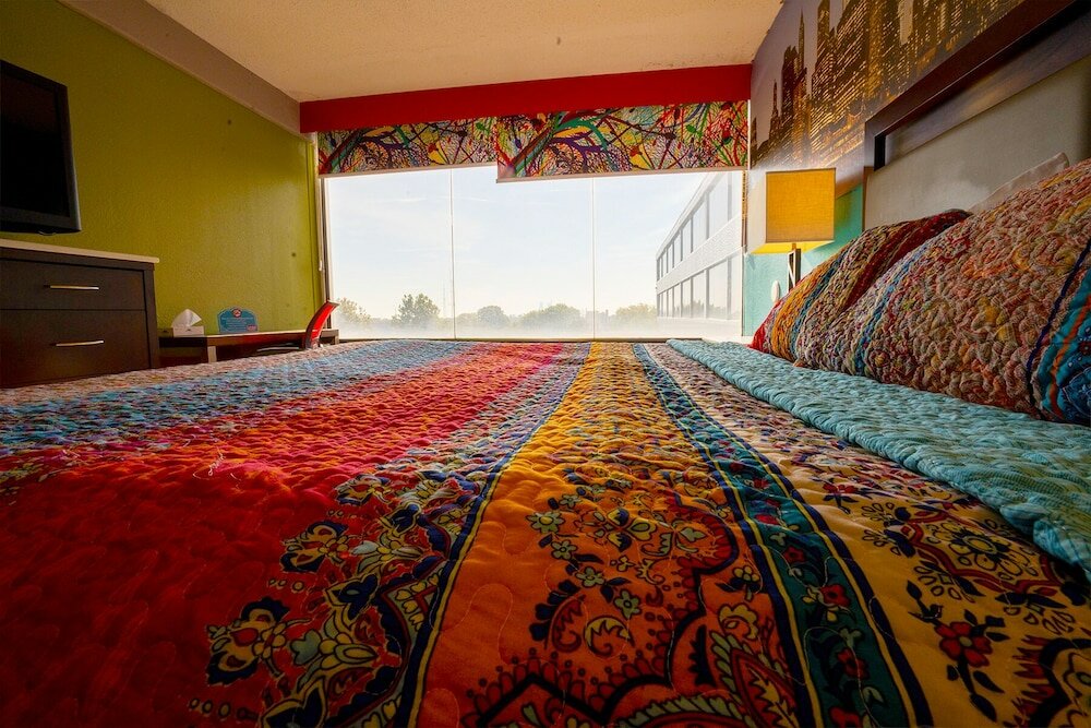 Фото Philly Inn & Suites