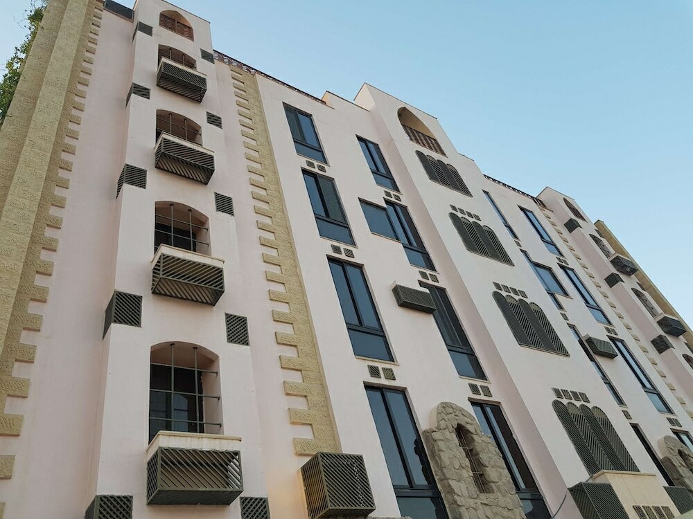 Фото Hotel Golden Tulip Aqaba Red Sea