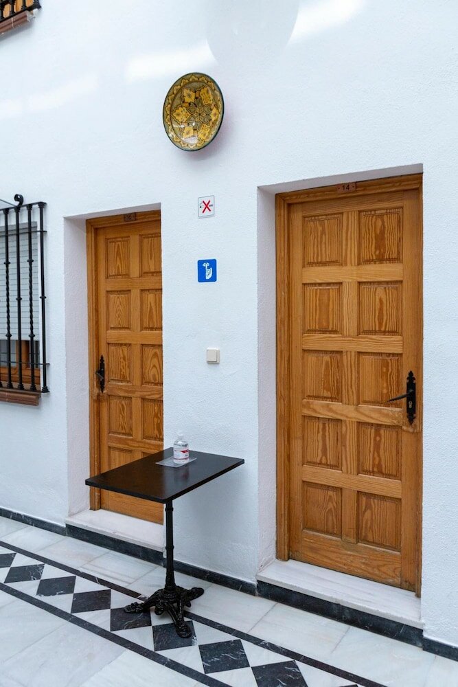 Фото Los Omeyas Hotel